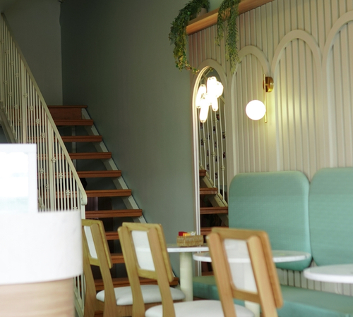 Detalhes da decoração do café em Resende